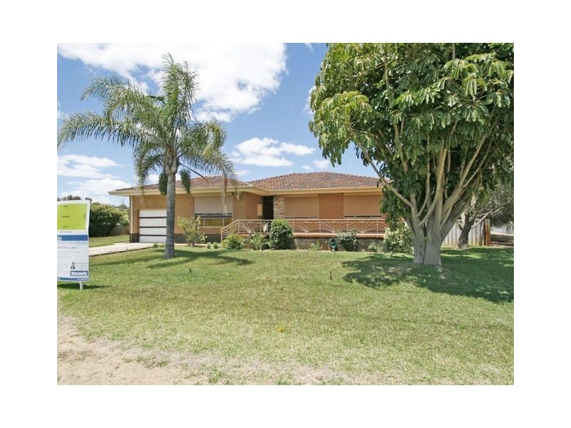 151 Moylan Road, Wattleup WA 6166