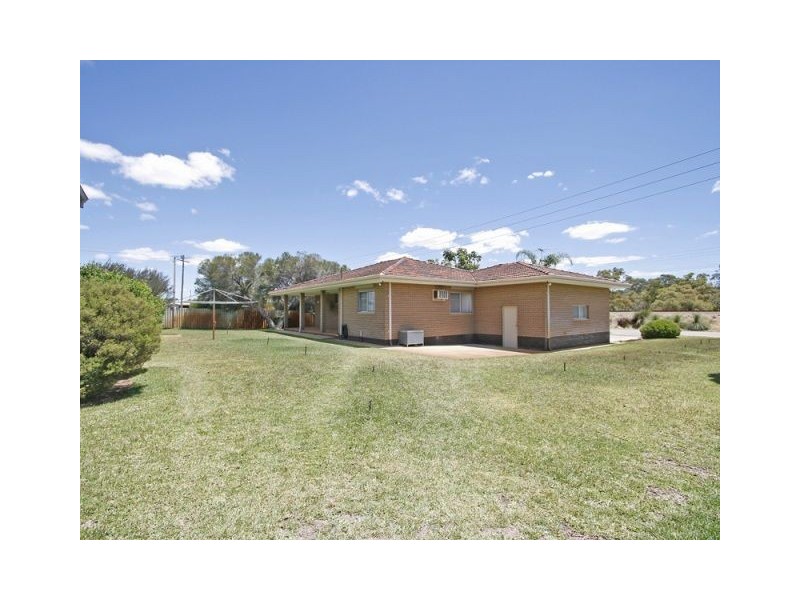 151 Moylan Road, Wattleup WA 6166