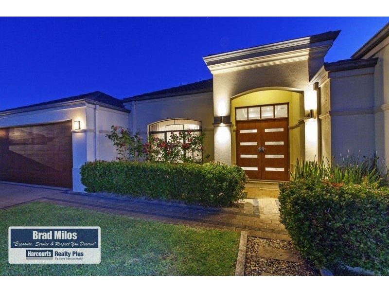 16 Fawcett Crescent, Canning Vale WA 6155