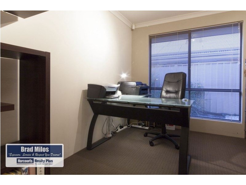 16 Fawcett Crescent, Canning Vale WA 6155