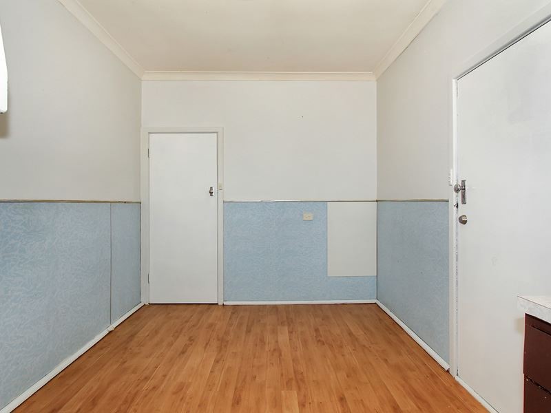 26 Coolbellup Ave, Coolbellup WA 6163