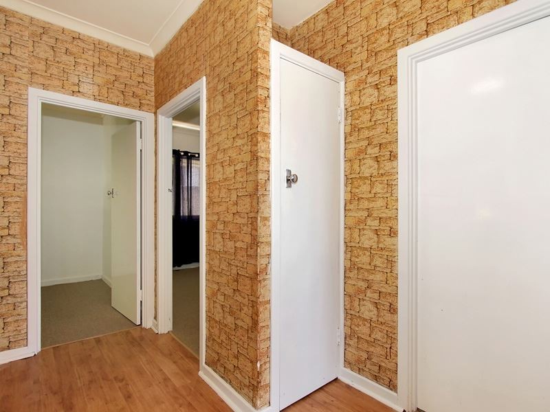 26 Coolbellup Ave, Coolbellup WA 6163