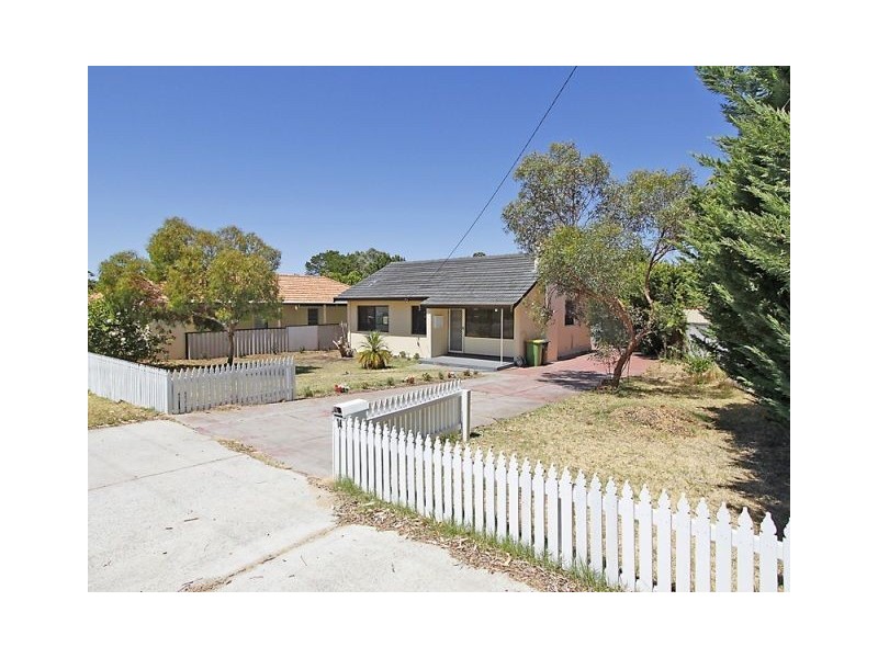 14 Bitton Street, Hamilton Hill WA 6163