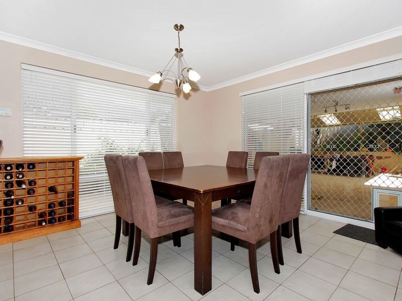 13 Gandossi Court, Success WA 6164