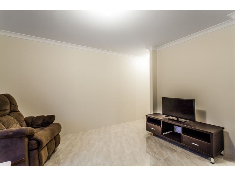 18 Daimpre Way, Byford WA 6122