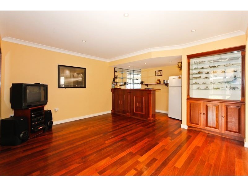 18 Benedick Road, Coolbellup WA 6163