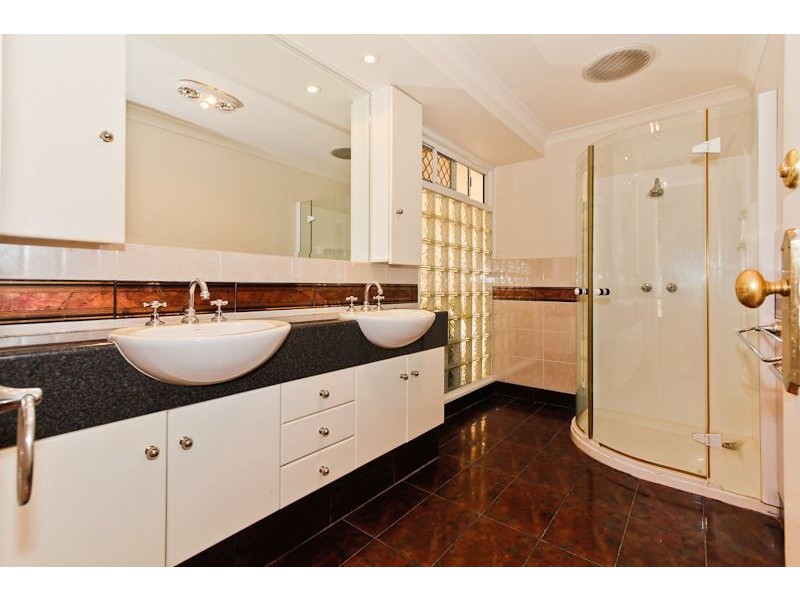 18 Benedick Road, Coolbellup WA 6163