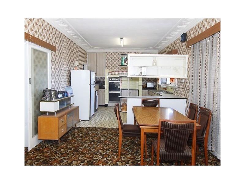 253 South Street, Beaconsfield WA 6162