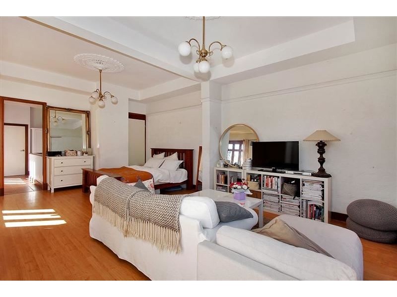 1/17 Essex Street, Fremantle WA 6160