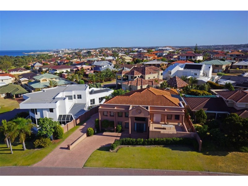 9 Vlaming Rise, Coogee WA 6166