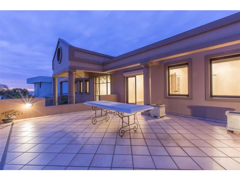 9 Vlaming Rise, Coogee WA 6166