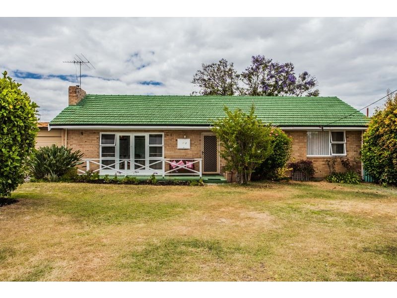 116 Kitchener Road, Alfred Cove WA 6154