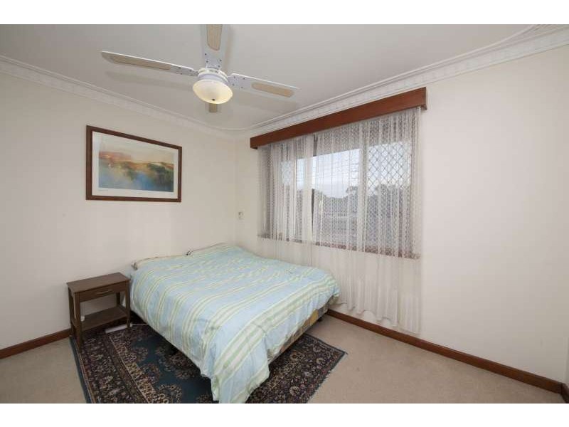 1 Pilgrim Way, Hamilton Hill WA 6163