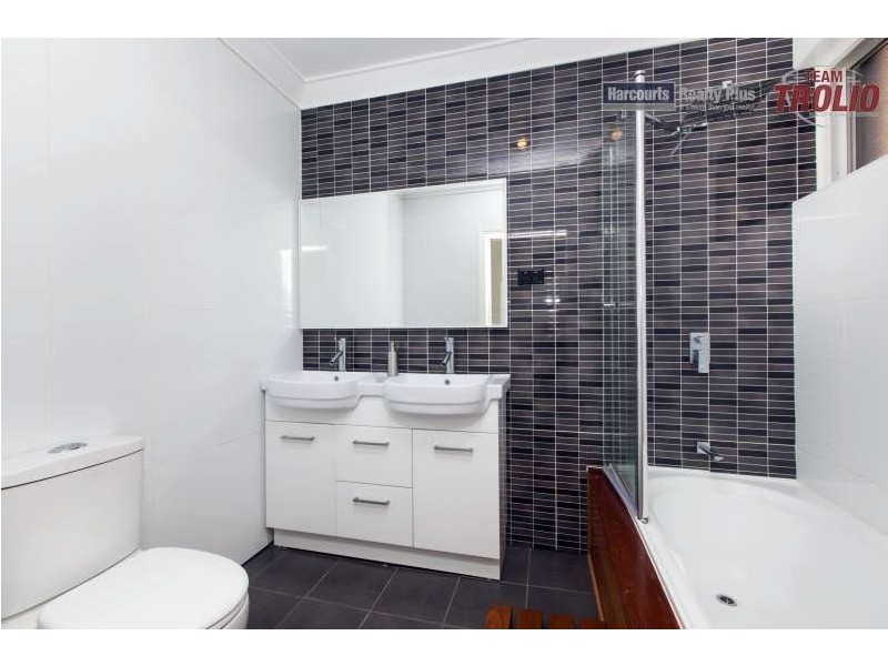 9a Fitzwater Way, Spearwood WA 6163