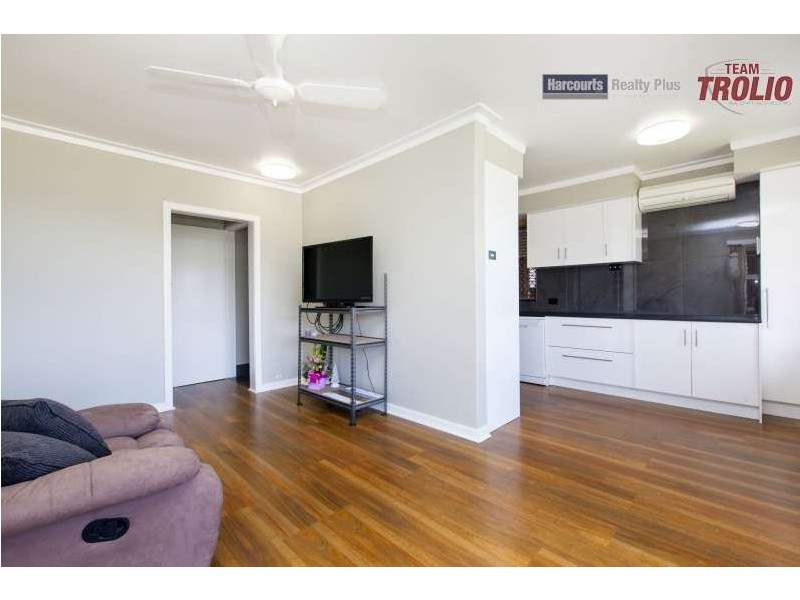 9a Fitzwater Way, Spearwood WA 6163