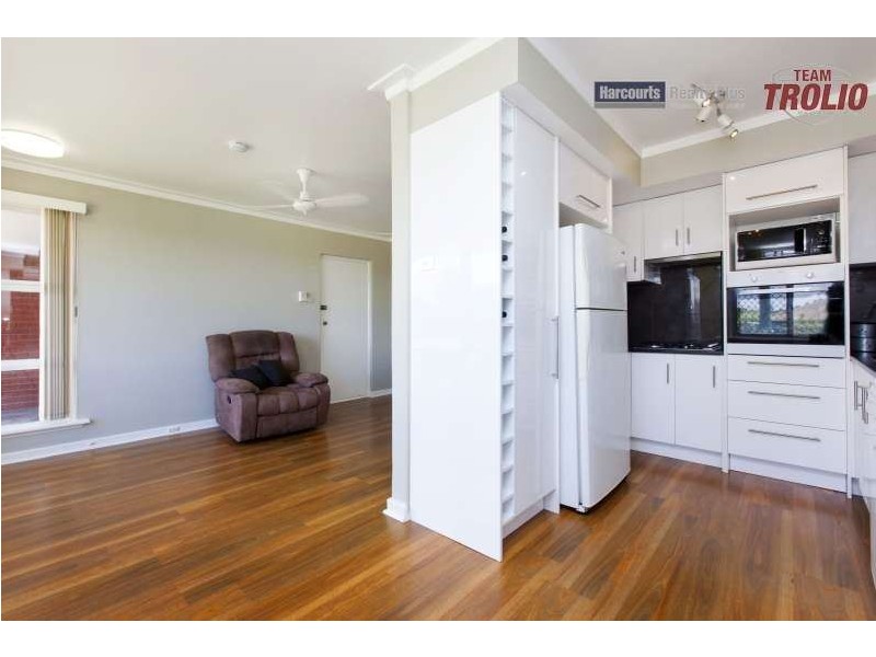 9a Fitzwater Way, Spearwood WA 6163