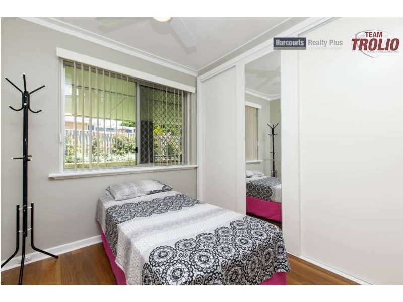 9a Fitzwater Way, Spearwood WA 6163