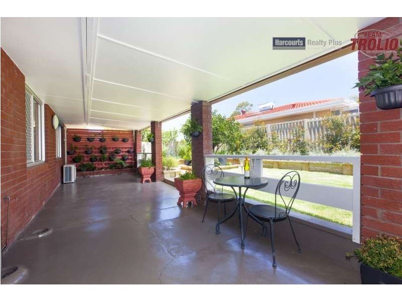 9a Fitzwater Way, Spearwood WA 6163