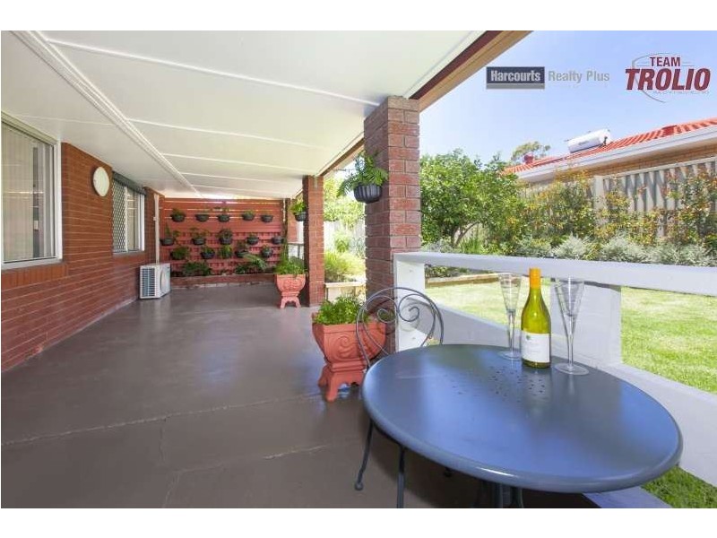 9a Fitzwater Way, Spearwood WA 6163