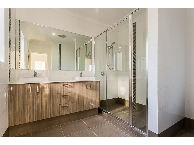 2/26 Scales Way, Spearwood WA 6163