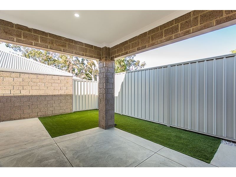 2/26 Scales Way, Spearwood WA 6163