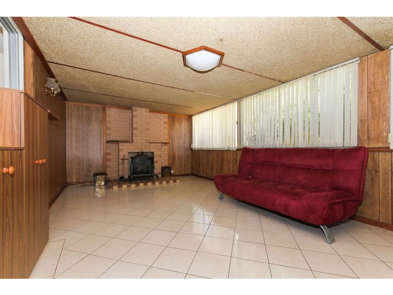 17 Doherty Road, Coolbellup WA 6163
