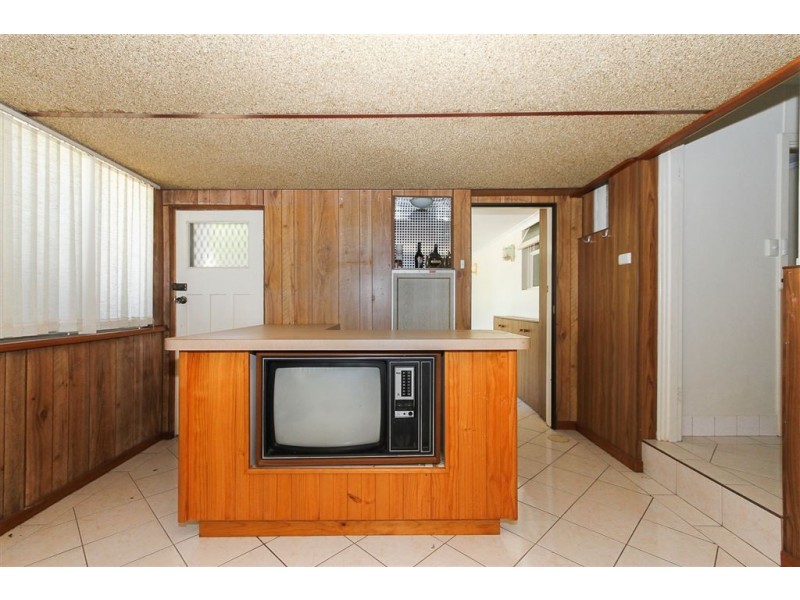 17 Doherty Road, Coolbellup WA 6163