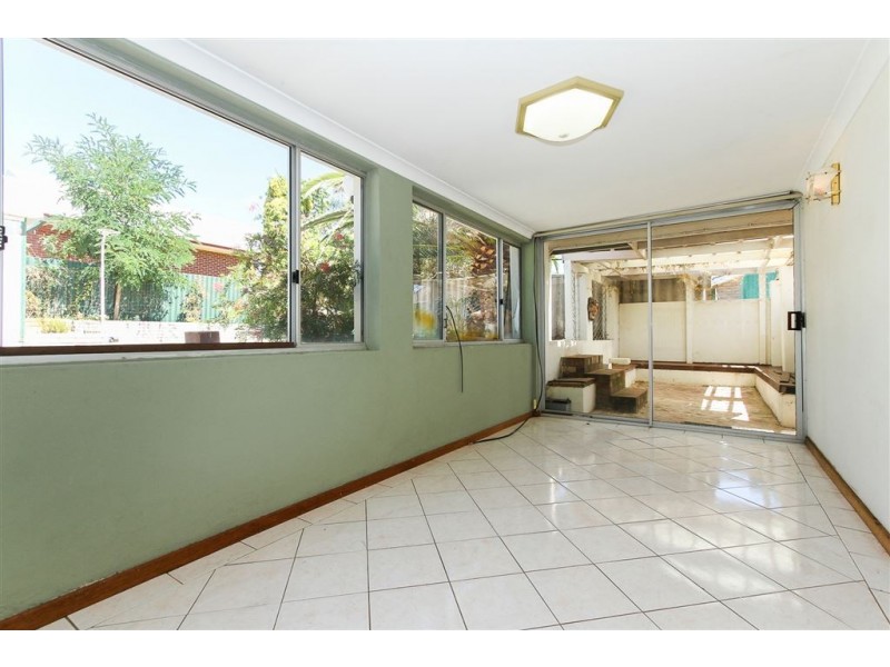 17 Doherty Road, Coolbellup WA 6163