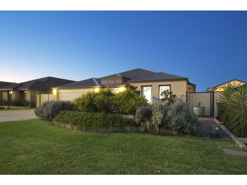 4 Crockett Way, Success WA 6164