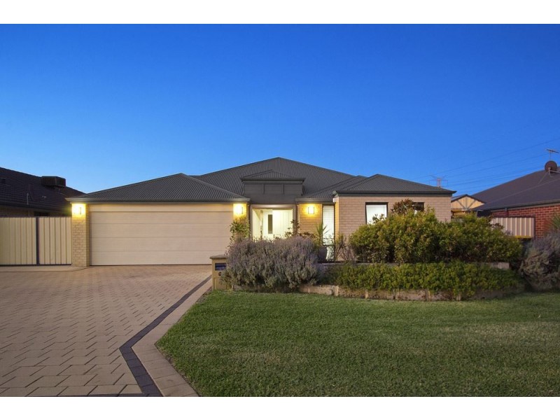 4 Crockett Way, Success WA 6164