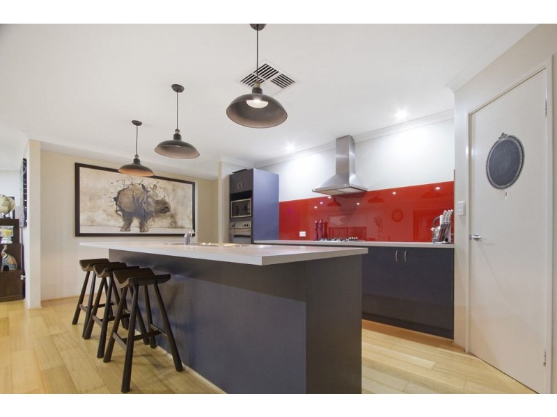 4 Crockett Way, Success WA 6164