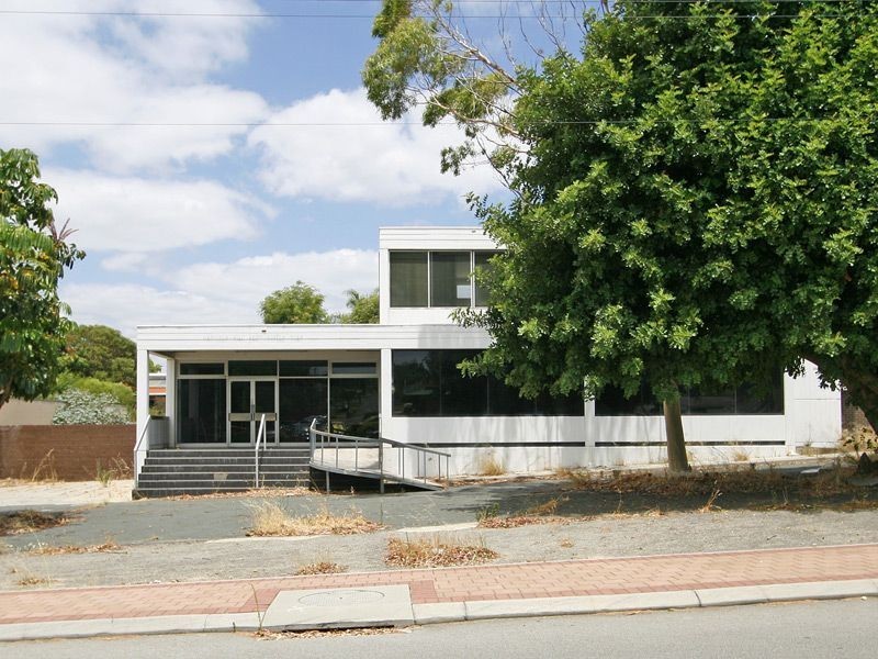 5 Dodd Street, Hamilton Hill WA 6163