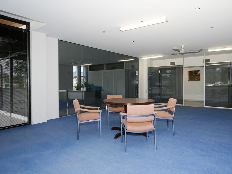 5 Dodd Street, Hamilton Hill WA 6163