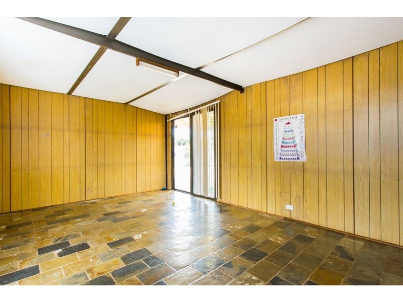 8 Gaunt Road, Spearwood WA 6163