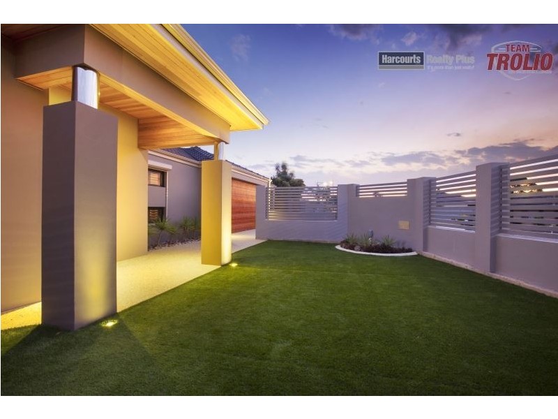 10A England Street, Hamilton Hill WA 6163