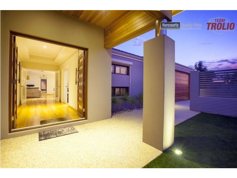 10A England Street, Hamilton Hill WA 6163