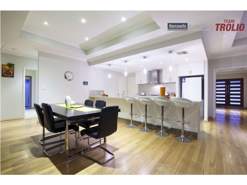 10A England Street, Hamilton Hill WA 6163