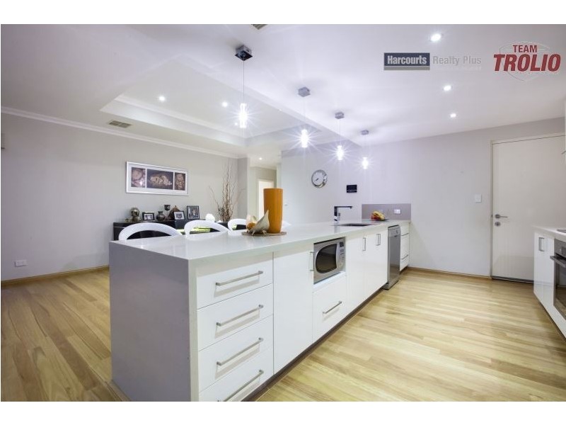 10A England Street, Hamilton Hill WA 6163