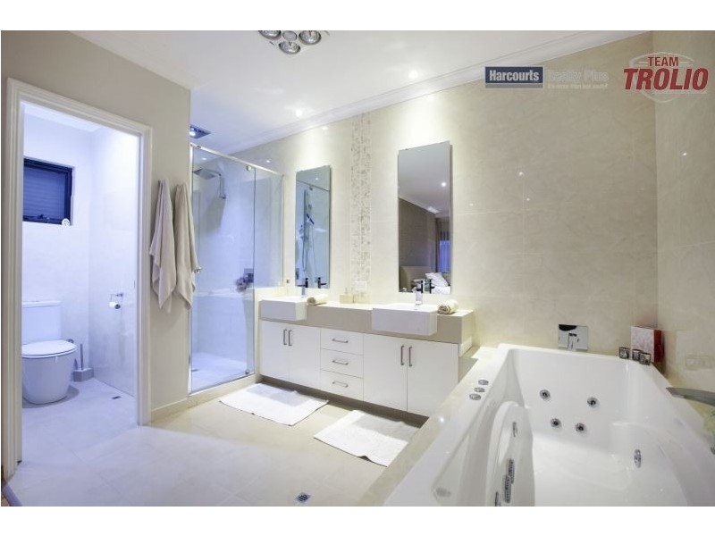 10A England Street, Hamilton Hill WA 6163