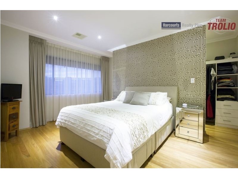 10A England Street, Hamilton Hill WA 6163