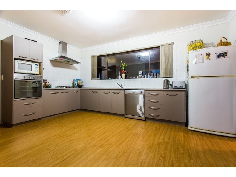 28 Hamilton Road, Hamilton Hill WA 6163