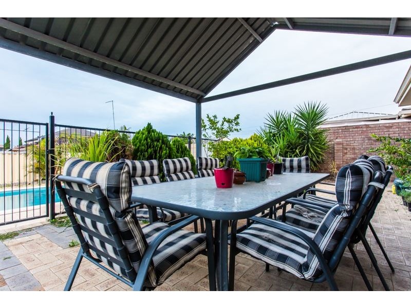 28 Hamilton Road, Hamilton Hill WA 6163