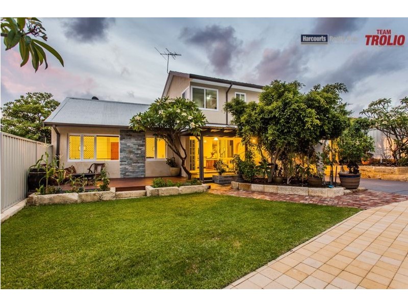 13 Schofield Street, Hamilton Hill WA 6163