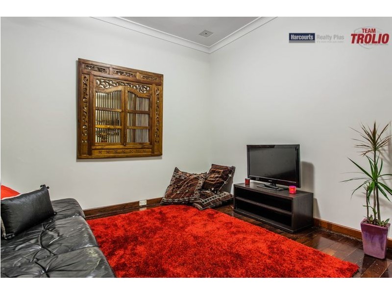 13 Schofield Street, Hamilton Hill WA 6163