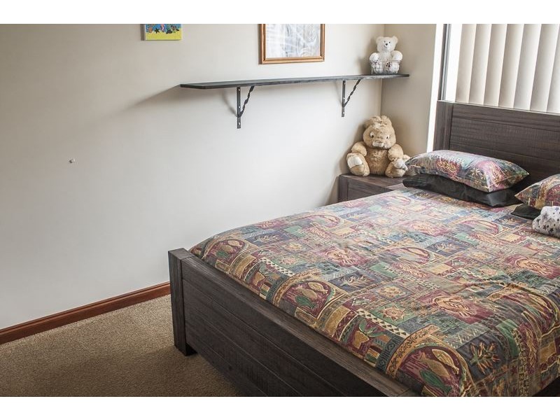 22 Rutherford Square, Orelia WA 6167