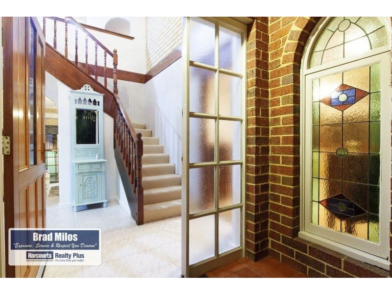 20 Chesterton Street, Spearwood WA 6163