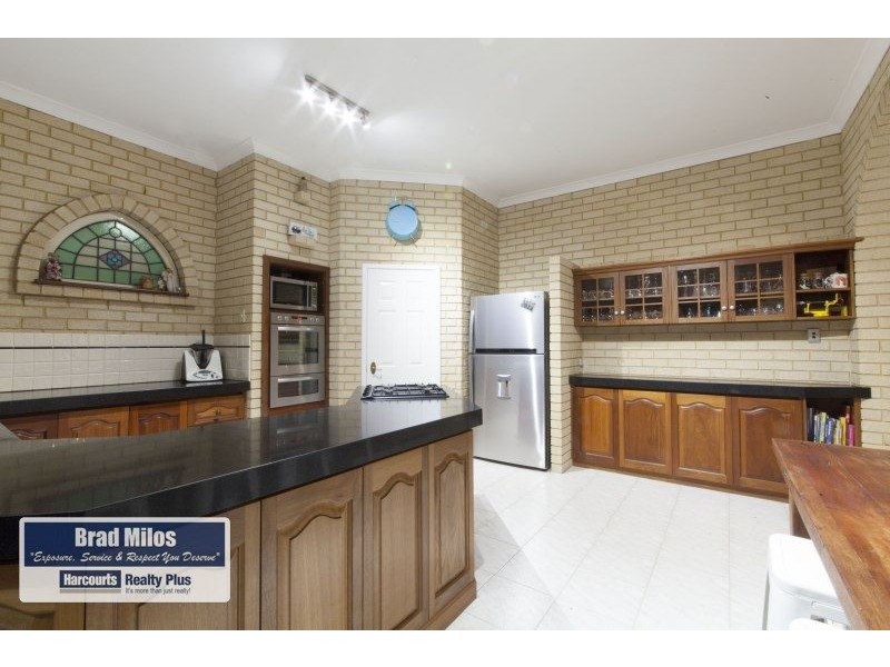 20 Chesterton Street, Spearwood WA 6163