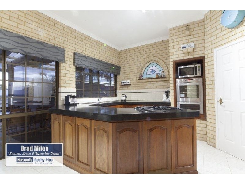 20 Chesterton Street, Spearwood WA 6163