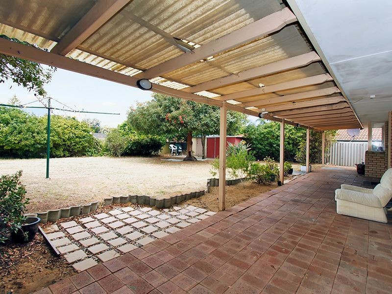 21 Angus Avenue, Spearwood WA 6163