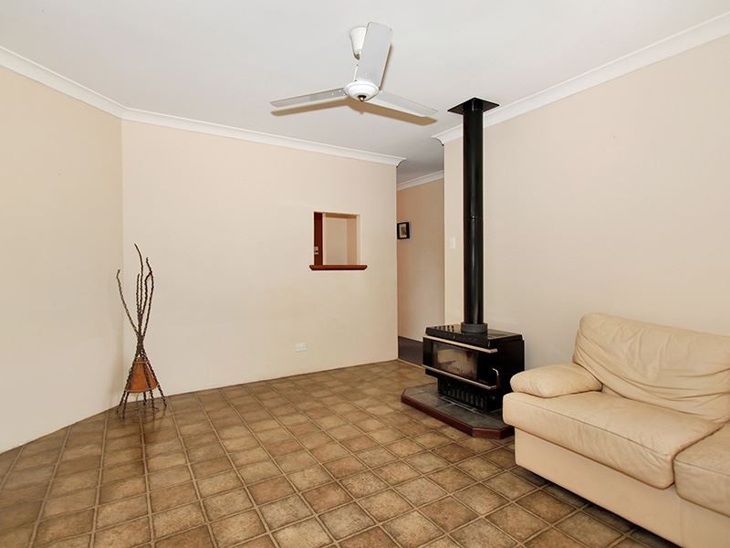 21 Angus Avenue, Spearwood WA 6163